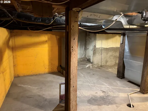 $249,000 | 90 Adams Street West, Huntington, OR 97907