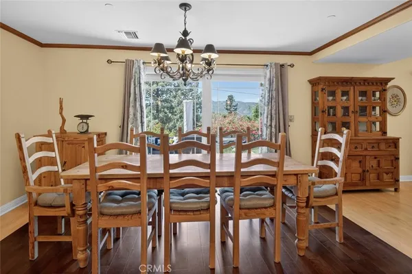 $1,899,000 | 3442 Brookhill Street, La Crescenta, CA 91214