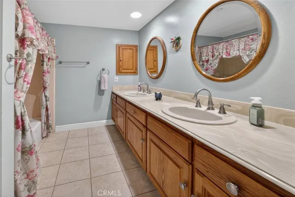 $1,899,000 | 3442 Brookhill Street, La Crescenta, CA 91214