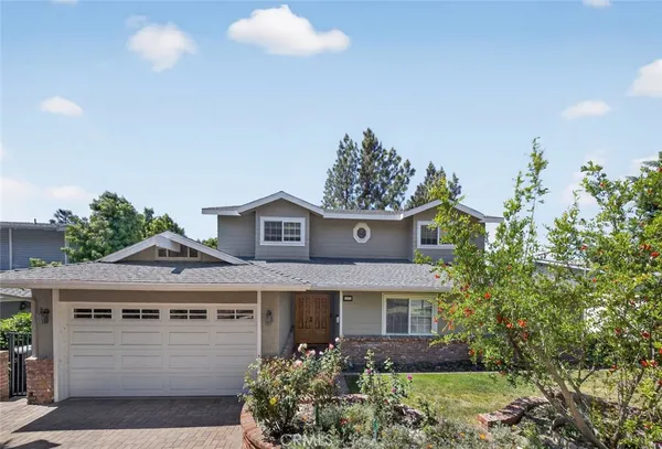 $1,899,000 | 3442 Brookhill Street, La Crescenta, CA 91214