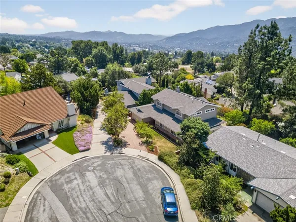 $1,899,000 | 3442 Brookhill Street, La Crescenta, CA 91214