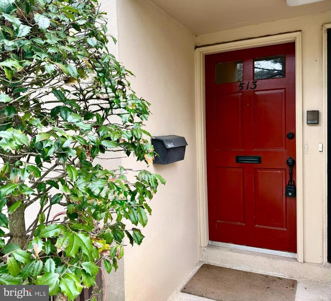 Private entrance
