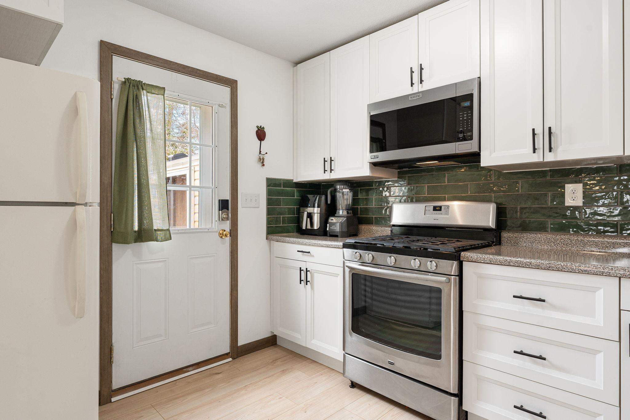 306 12th Avenue Southwest Austin, MN 55912 - Photo 24 of 28