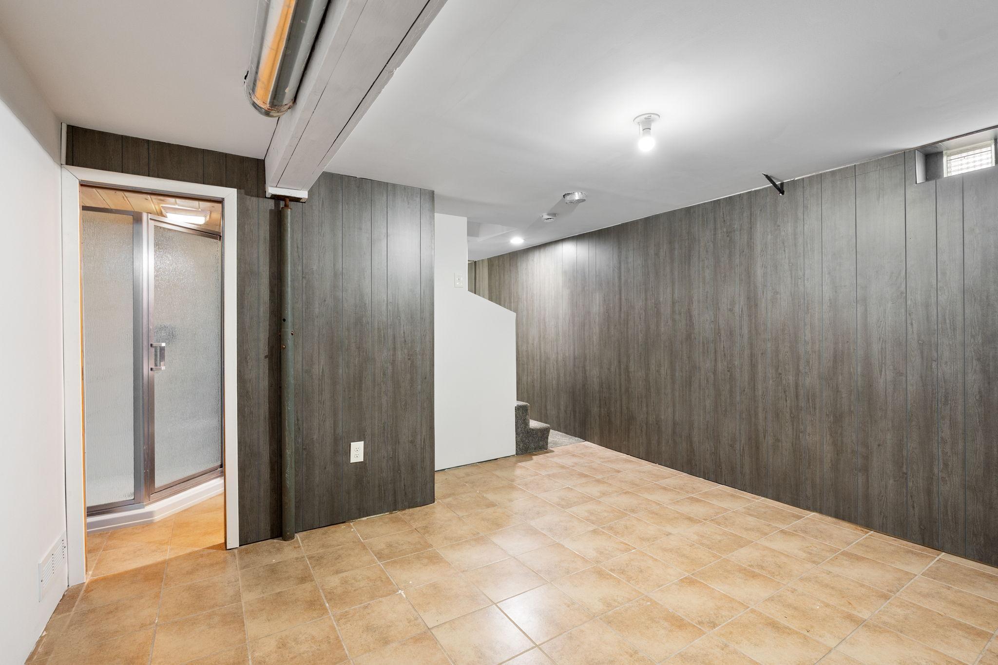 306 12th Avenue Southwest Austin, MN 55912 - Photo 8 of 28