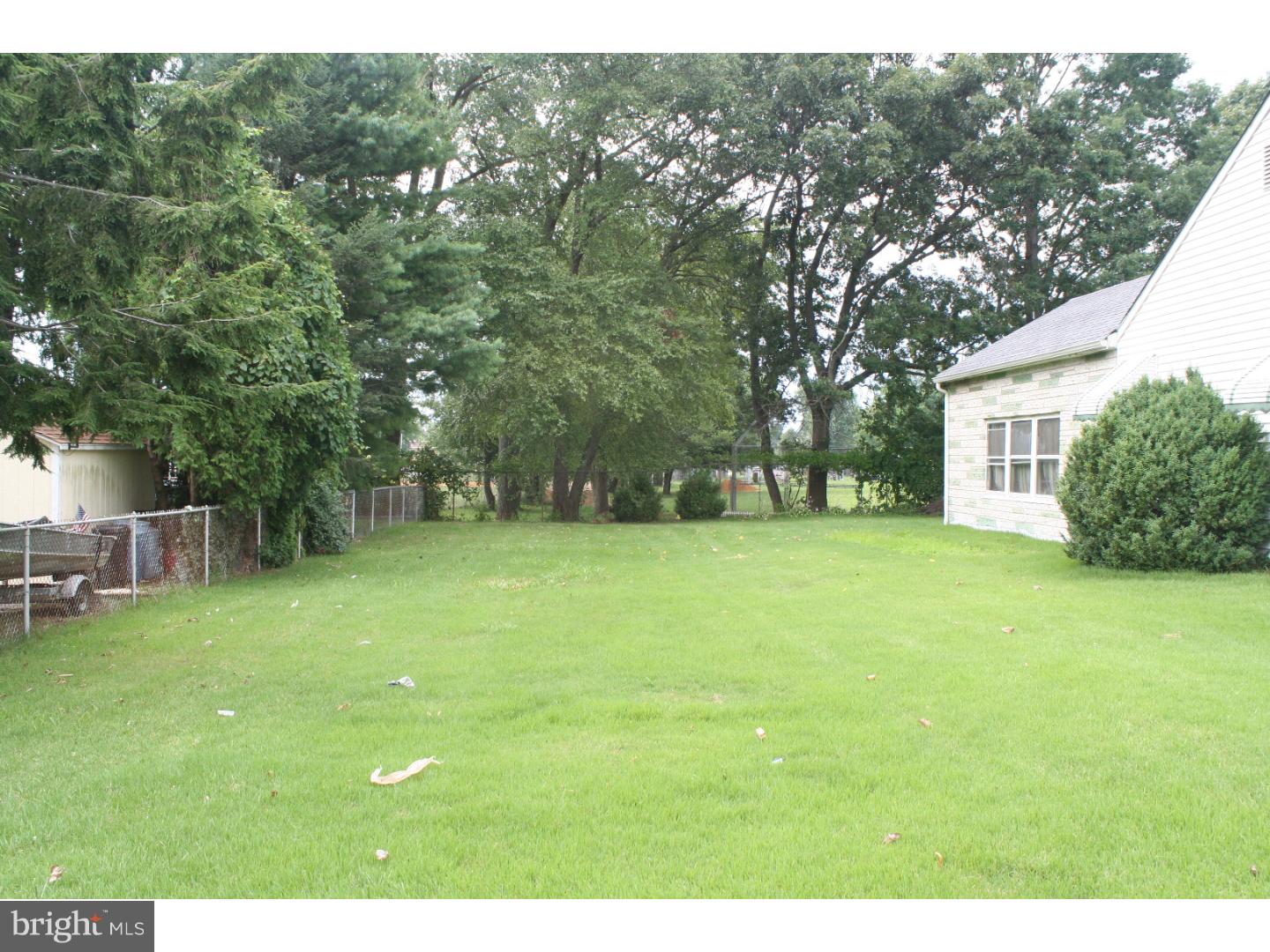 245 Ruth Avenue Hamilton, NJ 08610 - Photo 22 of 22 Side Yard