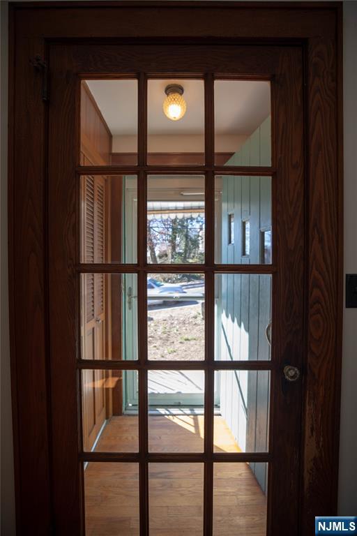 31 Spring Valley Avenue, Unit WHOLE HOUSE Paramus, NJ 07652 - Photo 30 of 31