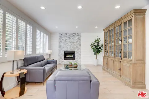 $1,535,000 | 5081 Via Camino, Newbury Park, CA 91320