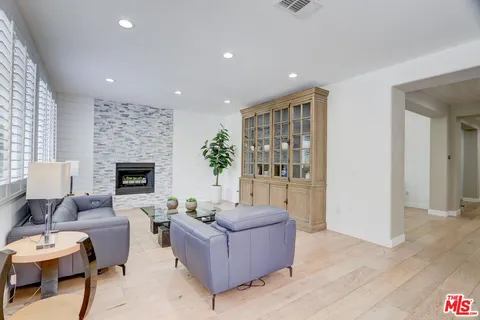 $1,535,000 | 5081 Via Camino, Newbury Park, CA 91320