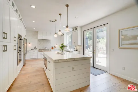 $1,535,000 | 5081 Via Camino, Newbury Park, CA 91320