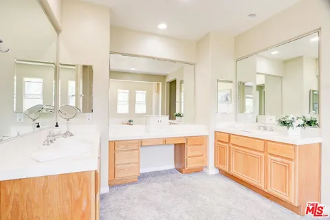 $1,535,000 | 5081 Via Camino, Newbury Park, CA 91320