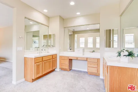 $1,535,000 | 5081 Via Camino, Newbury Park, CA 91320