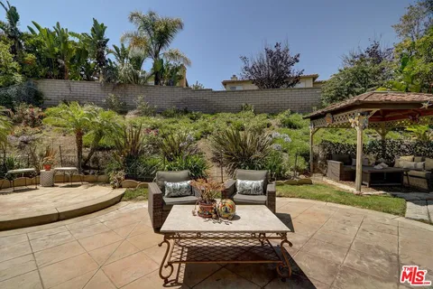 $1,535,000 | 5081 Via Camino, Newbury Park, CA 91320