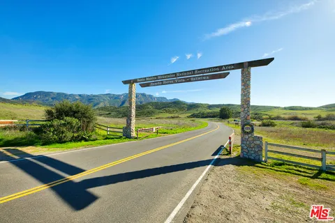 $1,535,000 | 5081 Via Camino, Newbury Park, CA 91320