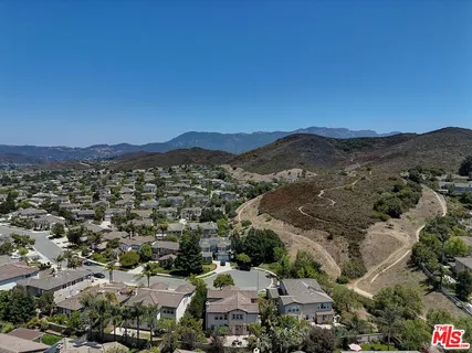 $1,535,000 | 5081 Via Camino, Newbury Park, CA 91320