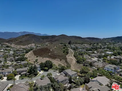 $1,535,000 | 5081 Via Camino, Newbury Park, CA 91320