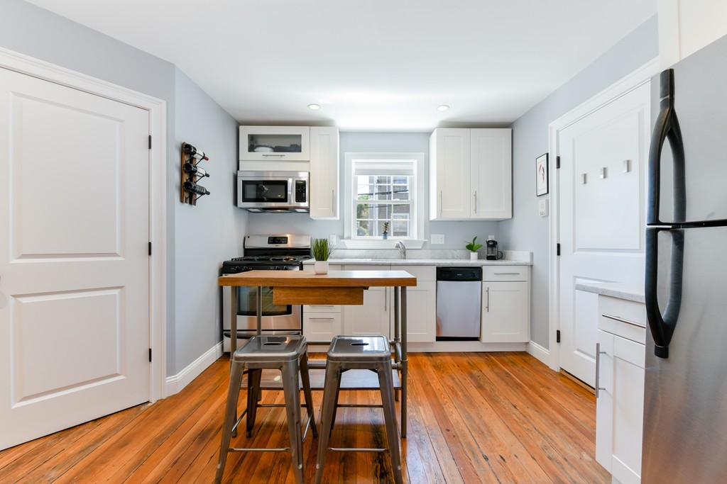 36 Cook Street, Unit 1 Boston, MA 02129 - Photo 8 of 15 Gallery Image 8