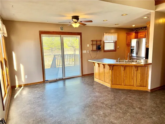 $325,000 | 350 Southeast Rattle Snake Hill, Butler, MO 64730