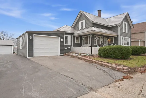 $219,900 | 109 South Gonser Avenue, Ashley, IN 46705