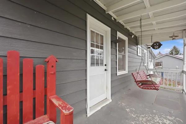 $219,900 | 109 South Gonser Avenue, Ashley, IN 46705