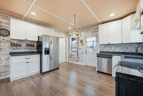 $219,900 | 109 South Gonser Avenue, Ashley, IN 46705