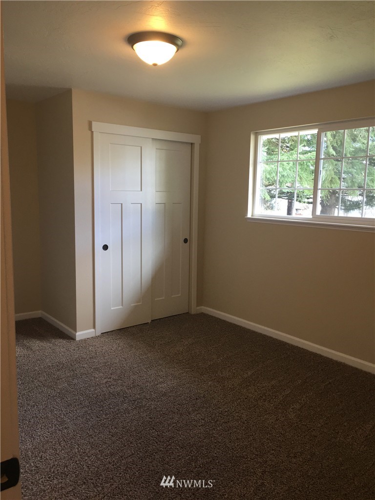 7539 195th Avenue Southwest Rochester, WA 98579 - Photo 15 of 25