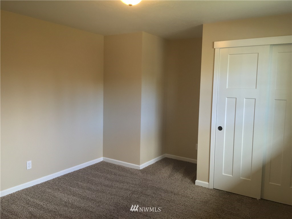 7539 195th Avenue Southwest Rochester, WA 98579 - Photo 16 of 25