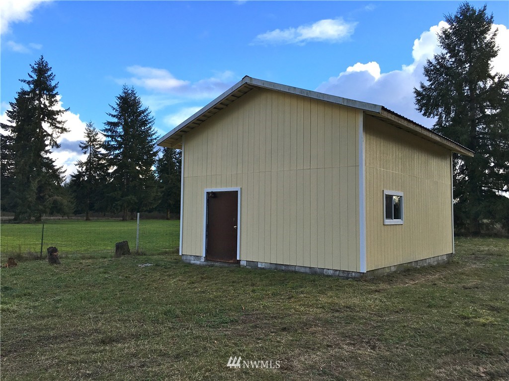 7539 195th Avenue Southwest Rochester, WA 98579 - Photo 24 of 25