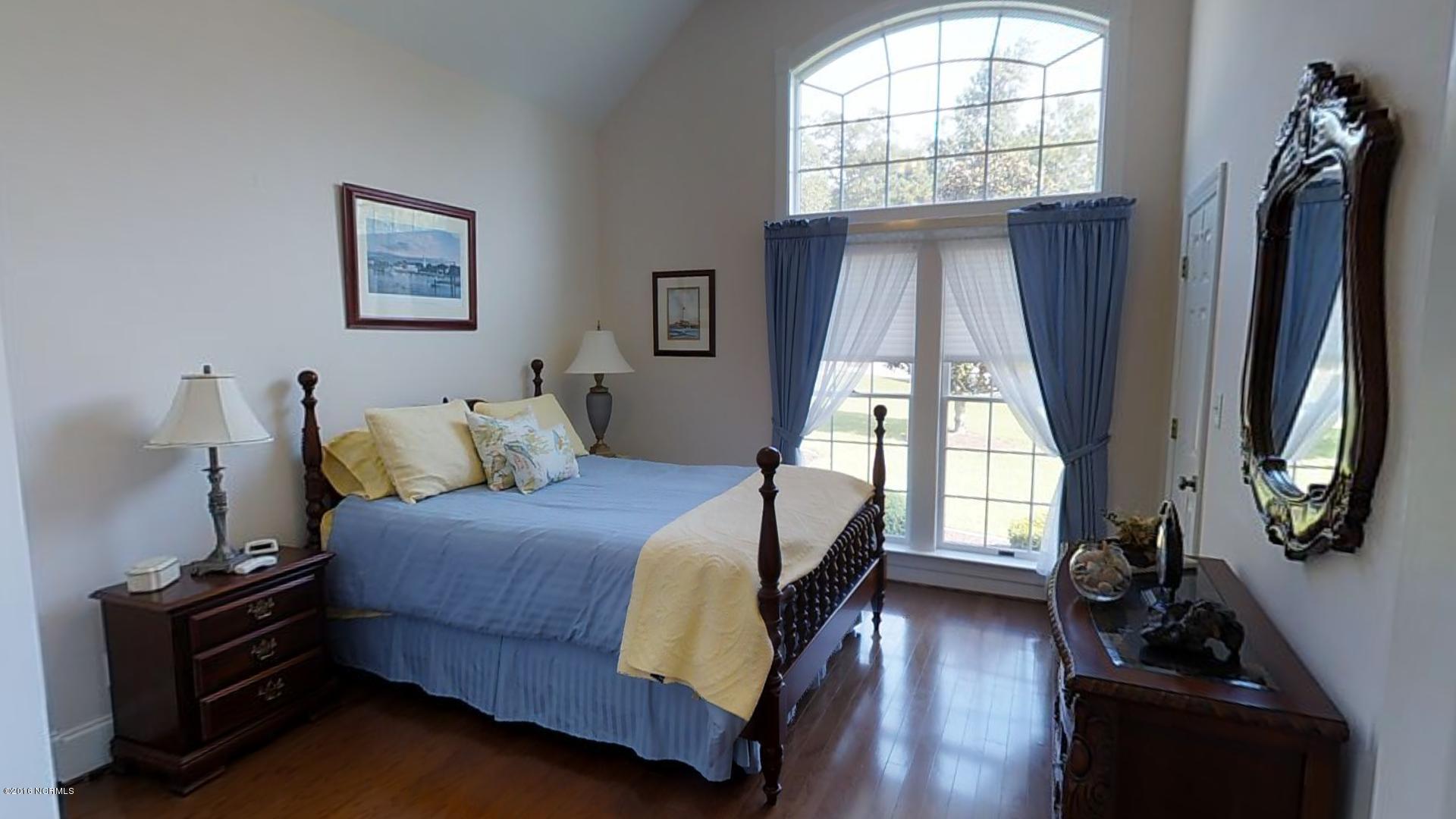 870 Treasure Point Road Bath, NC 27808 - Photo 24 of 39 2nd Bedroom