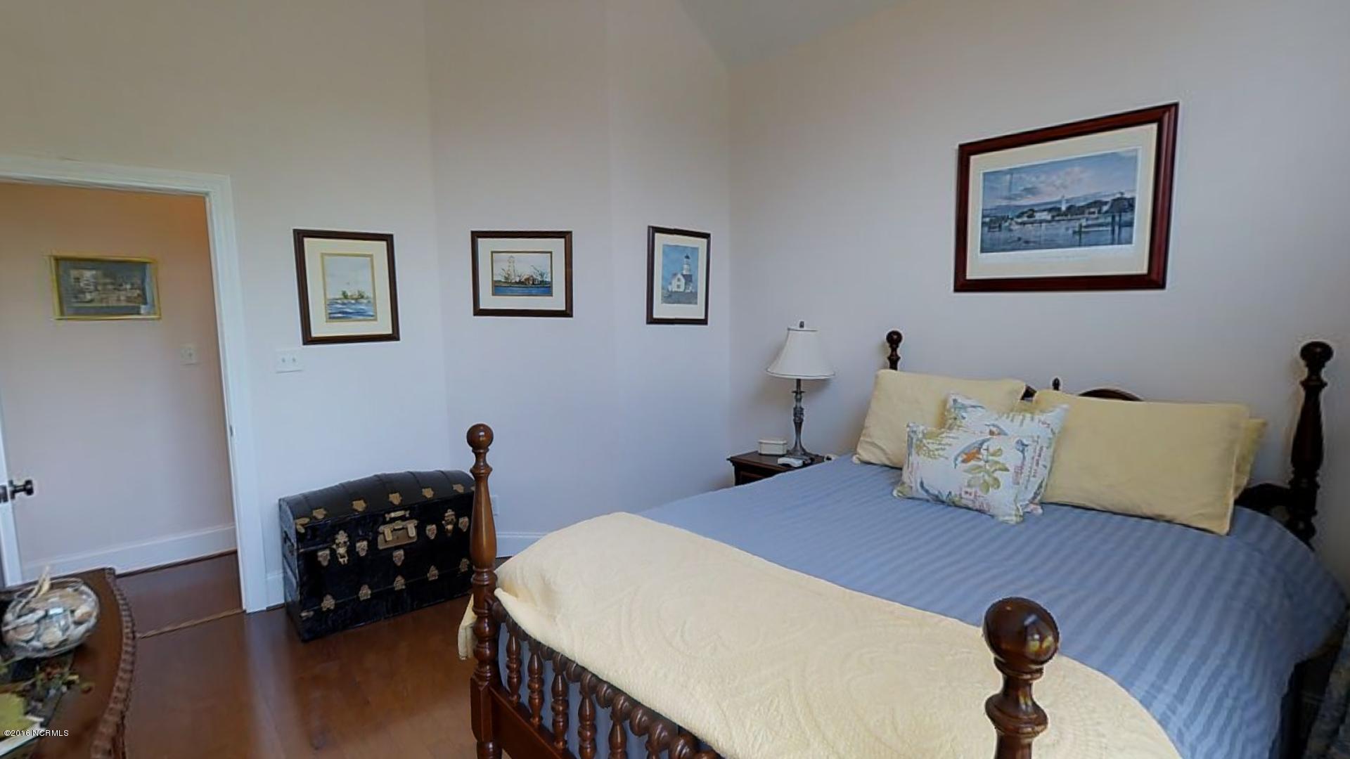 870 Treasure Point Road Bath, NC 27808 - Photo 25 of 39 2nd Bedroom