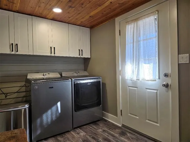 $1,640,000 | 30405 Oak Grove Road, Paola, KS 66071