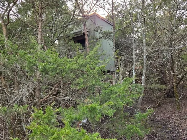 $1,640,000 | 30405 Oak Grove Road, Paola, KS 66071