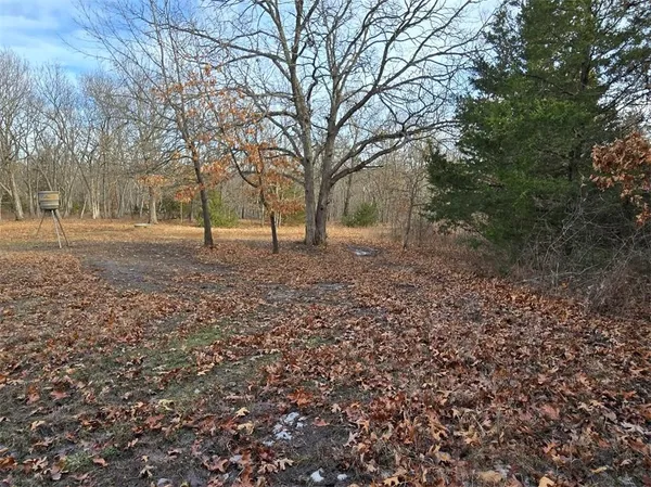 $1,499,999 | 30405 Oak Grove Road, Paola, KS 66071