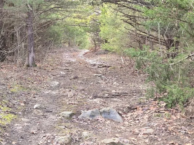 $1,640,000 | 30405 Oak Grove Road, Paola, KS 66071