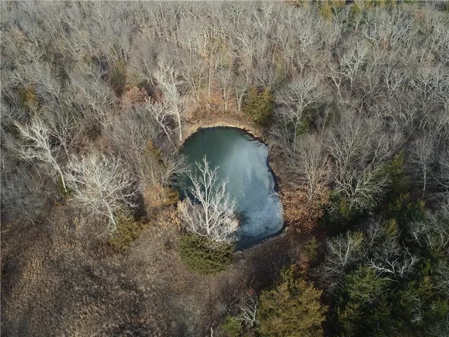 $1,640,000 | 30405 Oak Grove Road, Paola, KS 66071