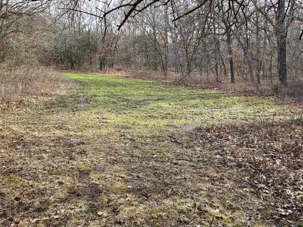 $1,499,999 | 30405 Oak Grove Road, Paola, KS 66071