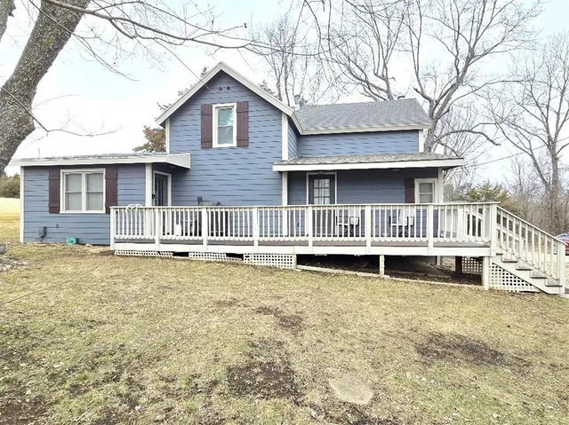 $1,640,000 | 30405 Oak Grove Road, Paola, KS 66071