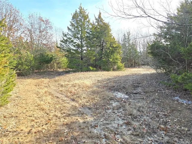 $1,640,000 | 30405 Oak Grove Road, Paola, KS 66071