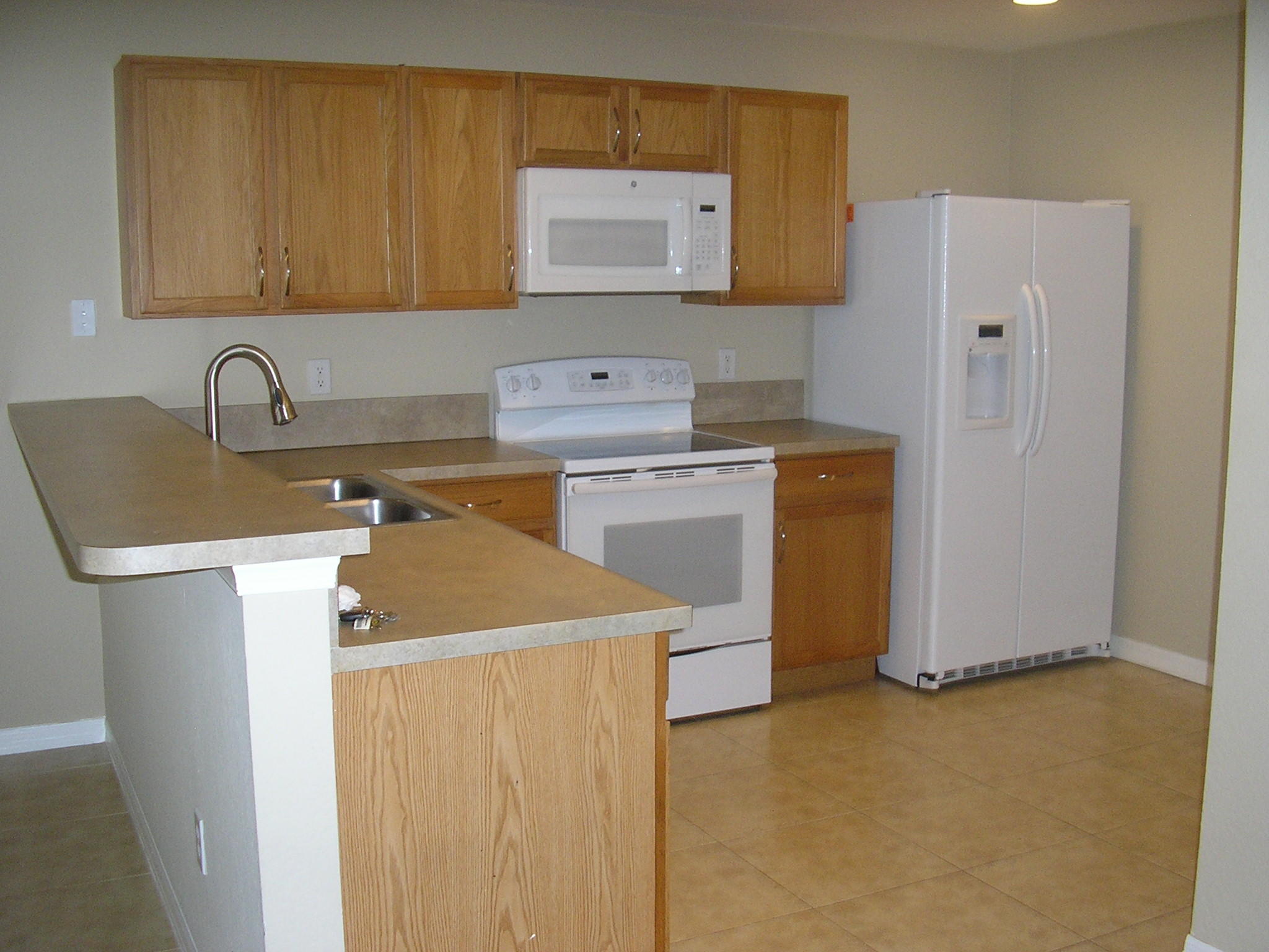 2251 Rockport Road Port St. Lucie, FL 34953 - Photo 3 of 12 kitchen