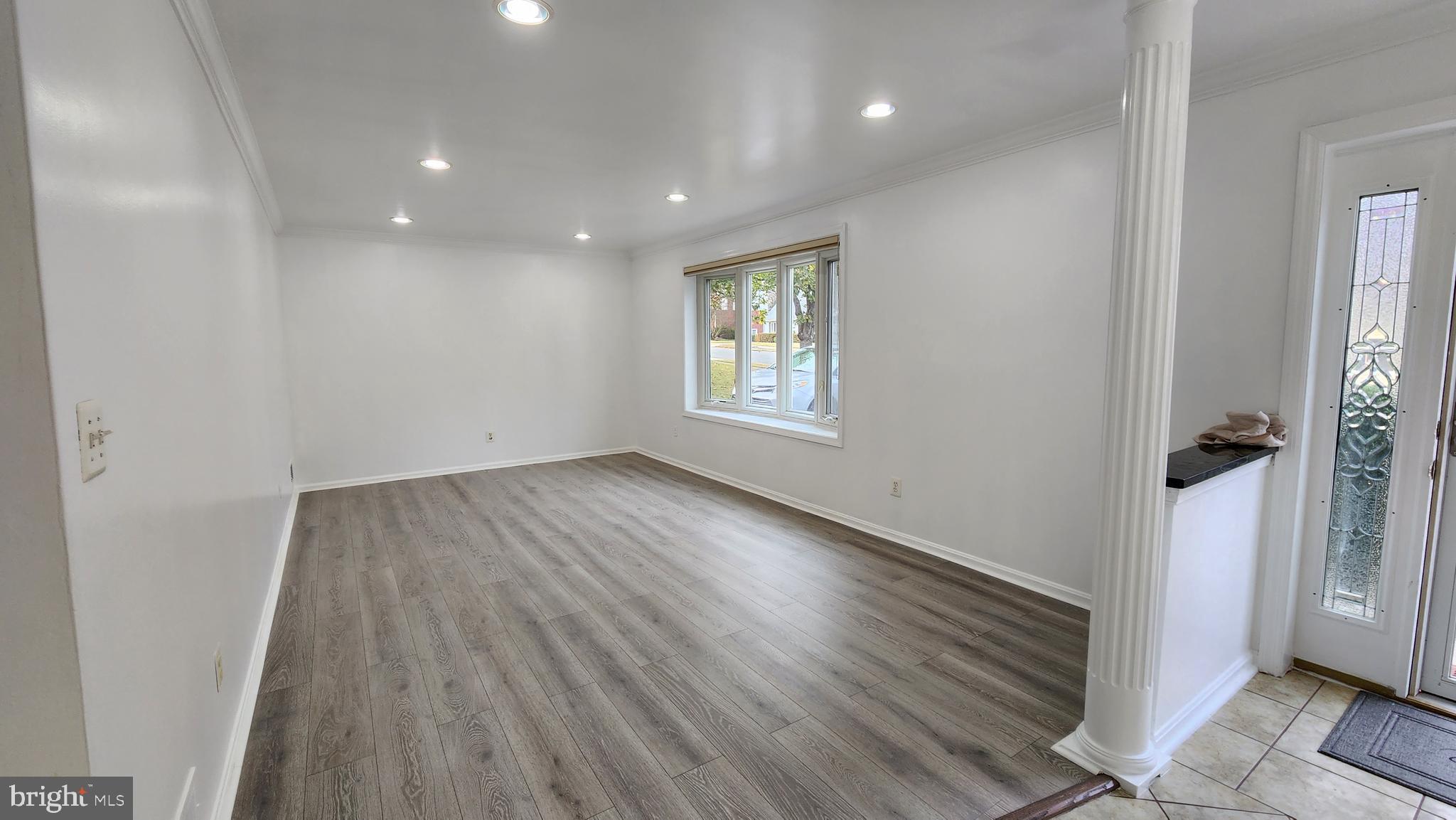 8438 Thames Street Springfield, VA 22151 - Photo 17 of 67 Living room view