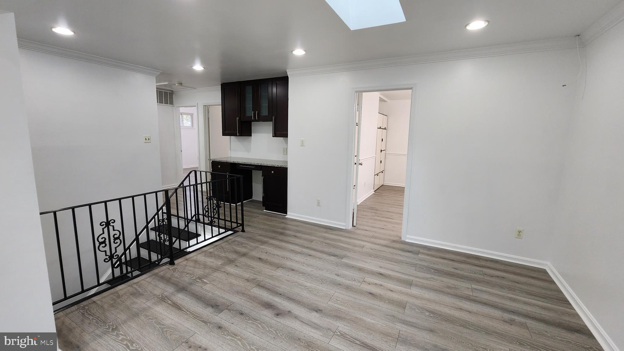 8438 Thames Street Springfield, VA 22151 - Photo 27 of 67 work space