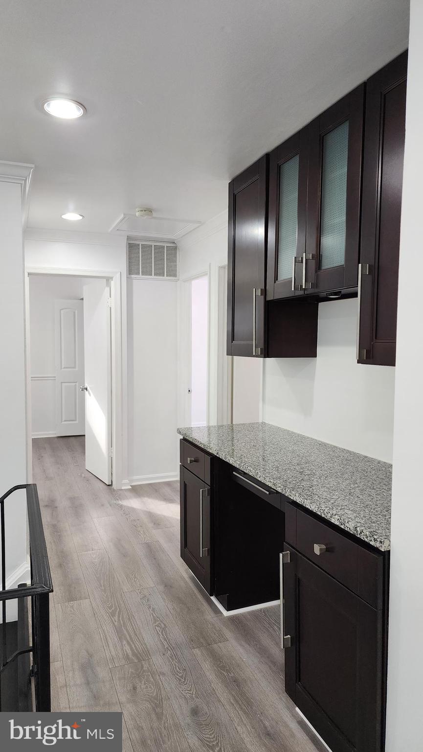 8438 Thames Street Springfield, VA 22151 - Photo 31 of 67 Work area