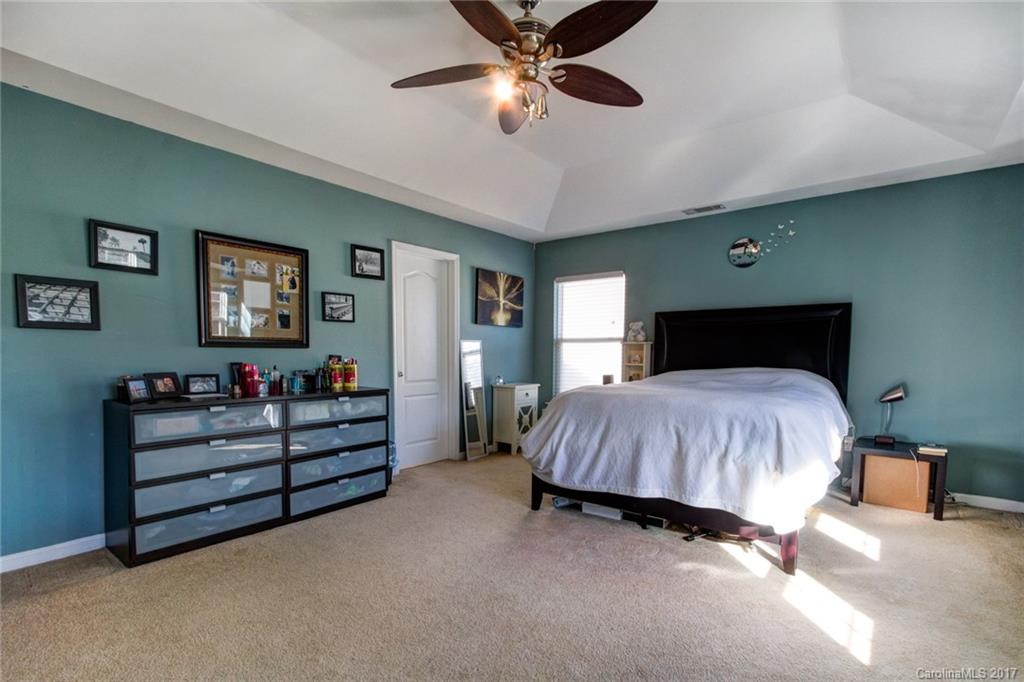 9104 Seamill Road Charlotte, NC 28278 - Photo 14 of 18