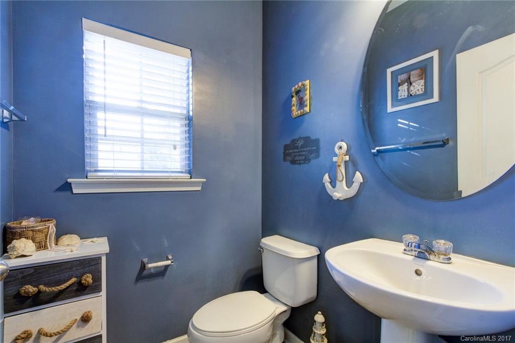 9104 Seamill Road Charlotte, NC 28278 - Photo 4 of 18
