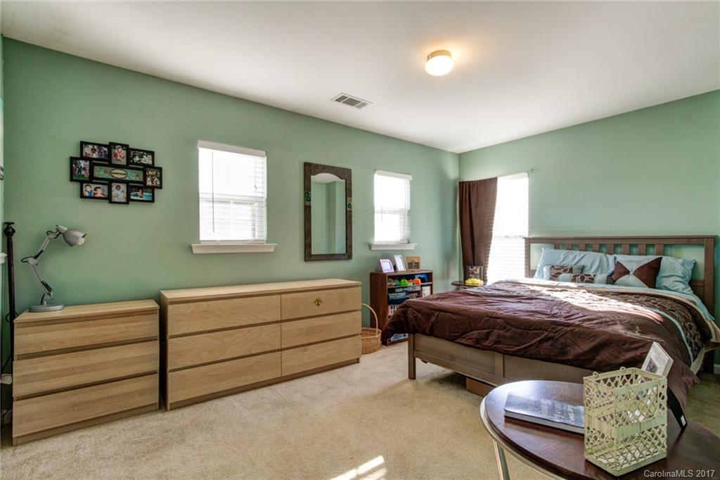 9104 Seamill Road Charlotte, NC 28278 - Photo 10 of 18