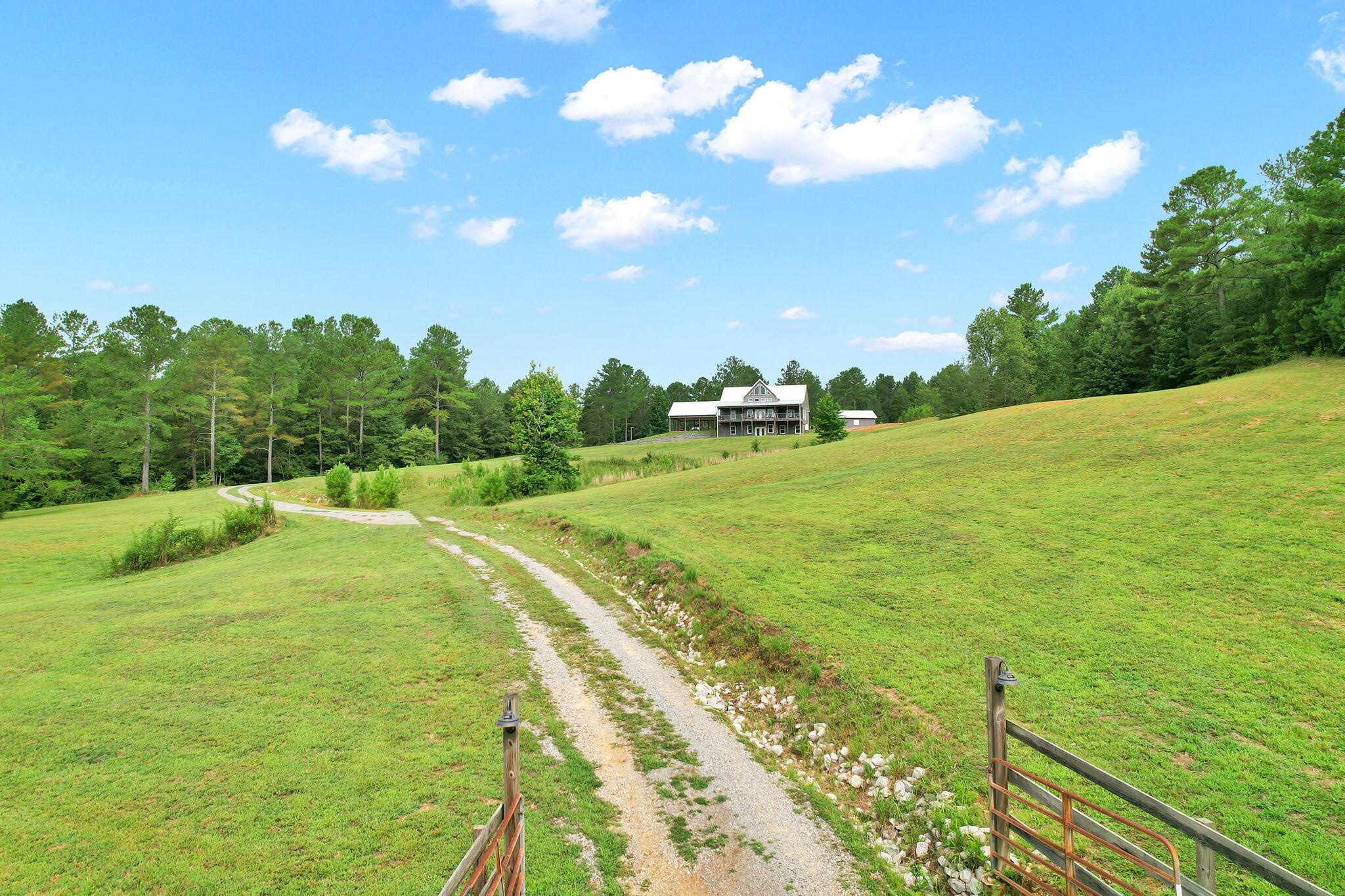 1151 Welcome Valley Road Benton, TN 37307 - Photo 53 of 67 Welcome 13