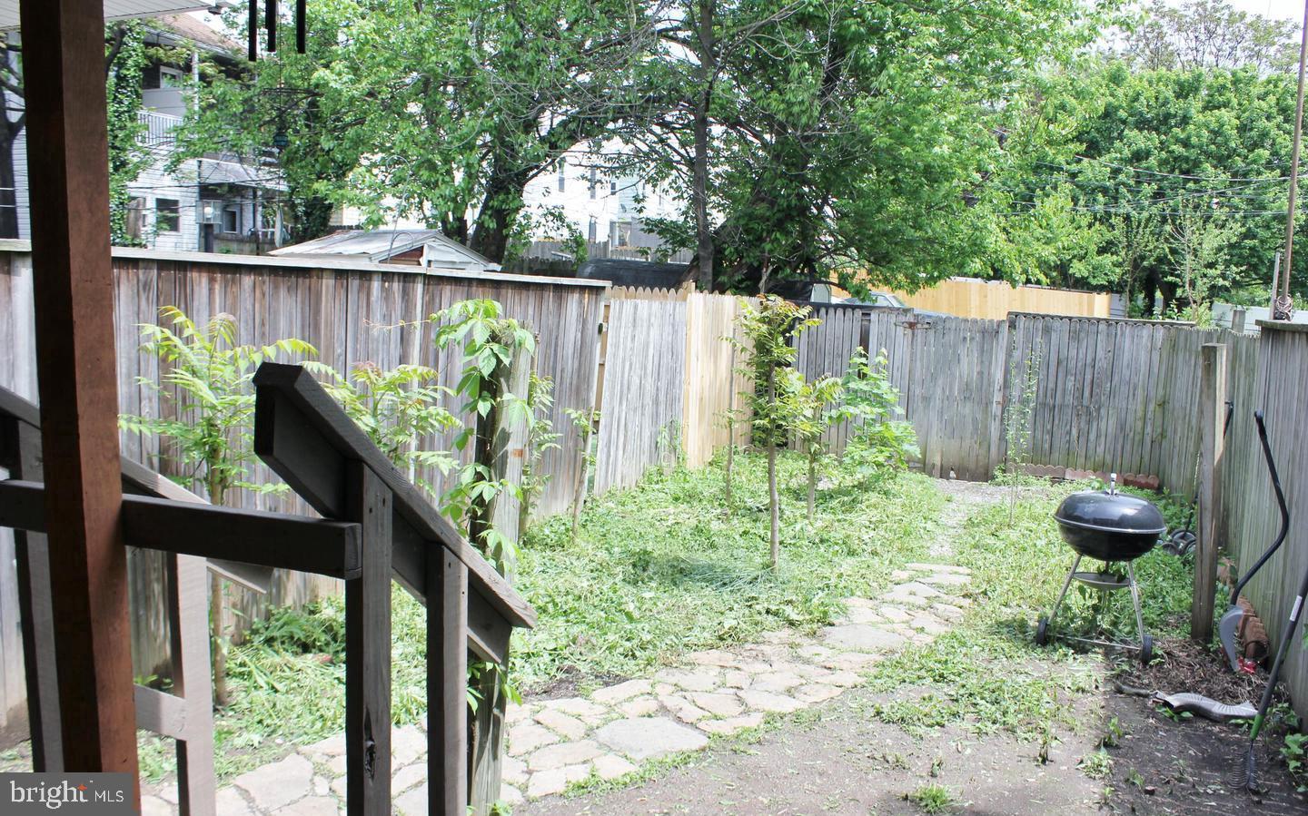 236 North Locust Street Hagerstown, MD 21740 - Photo 22 of 22 a view of a backyard with a garden