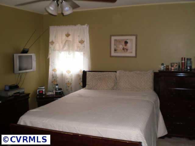 5937 Sawston Road Richmond, VA 23225 - Photo 6 of 10 Gallery Image 6