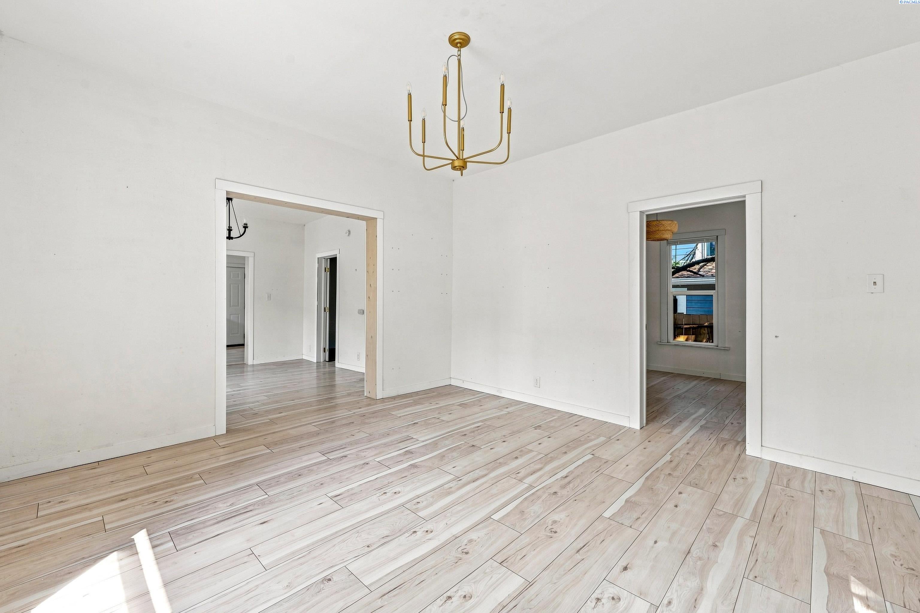 225 Southeast Spring Street Pullman, WA 99163 - Photo 4 of 23 Gallery Image 4