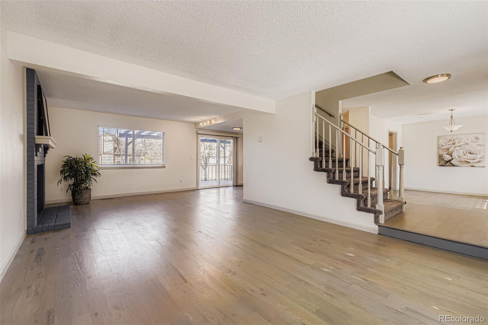 331 Mountain Chickadee Road Highlands Ranch, CO 80126 - Photo 10 of 39 Gallery Image 10