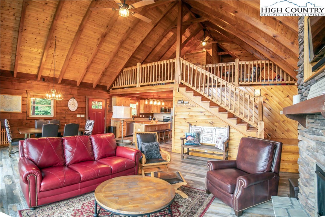 1407 Almost Heaven Road Boone, NC 28607 - Photo 6 of 32